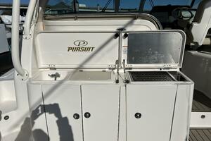 38ft Pursuit Yacht For Sale