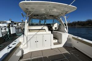 38ft Pursuit Yacht For Sale