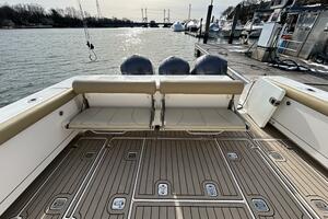 38ft Pursuit Yacht For Sale