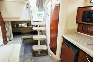 30ft Sea Ray Yacht For Sale