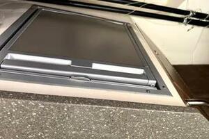 28ft Boston Whaler Yacht For Sale