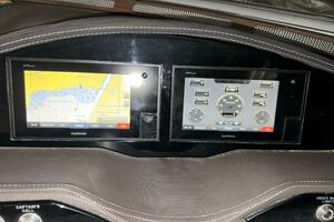 23ft Cobalt Yacht For Sale