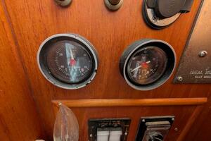 46ft Grand Banks Yacht For Sale