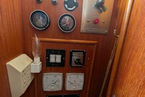 46ft Grand Banks Yacht For Sale