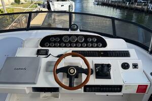 50ft Cruisers Yachts Yacht For Sale