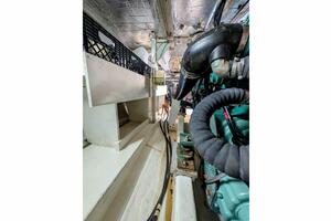 50ft Cruisers Yachts Yacht For Sale