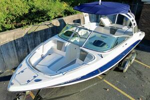 23ft Chaparral Yacht For Sale
