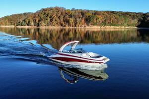 24ft Crownline Yacht For Sale