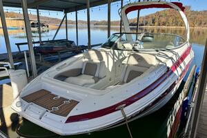 24ft Crownline Yacht For Sale