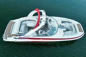 24ft Crownline Yacht For Sale