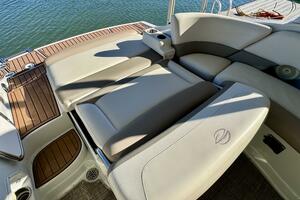 24ft Crownline Yacht For Sale