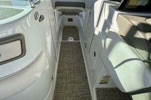 24ft Crownline Yacht For Sale