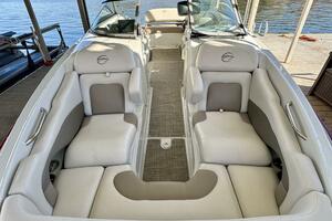 24ft Crownline Yacht For Sale
