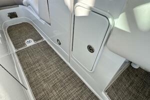24ft Crownline Yacht For Sale