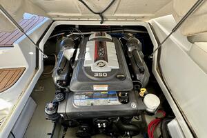 24ft Crownline Yacht For Sale