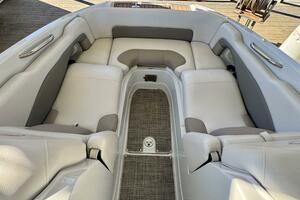 24ft Crownline Yacht For Sale