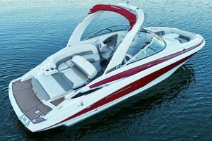 24ft Crownline Yacht For Sale