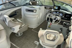 24ft Crownline Yacht For Sale