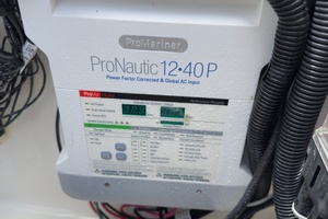 Boomer 35ft Boston Whaler Yacht For Sale