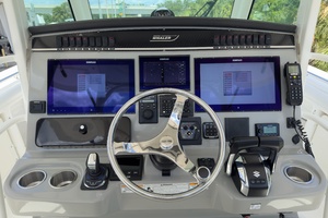 Boomer 35ft Boston Whaler Yacht For Sale