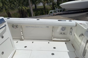 Boomer 35ft Boston Whaler Yacht For Sale