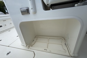 Boomer 35ft Boston Whaler Yacht For Sale