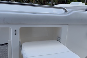 Boomer 35ft Boston Whaler Yacht For Sale