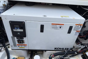 Boomer 35ft Boston Whaler Yacht For Sale