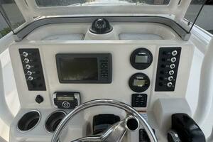 21ft Robalo Yacht For Sale