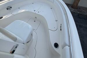 21ft Robalo Yacht For Sale