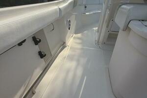 21ft Robalo Yacht For Sale