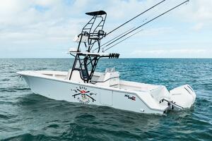 32ft SeaVee Yacht For Sale