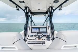 32ft SeaVee Yacht For Sale