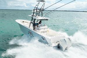 32ft SeaVee Yacht For Sale