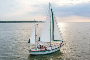 Scotch Bonnet 42ft Bluewater Yachts Yacht For Sale