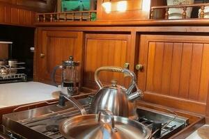 Scotch Bonnet 42ft Bluewater Yachts Yacht For Sale