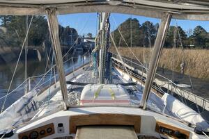 Scotch Bonnet 42ft Bluewater Yachts Yacht For Sale