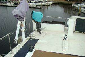 1991 Custom Trawler thumbnail 11