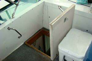 1991 Custom Trawler thumbnail 24