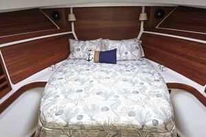 32ft Back Cove Yacht For Sale