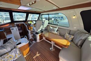 37FT (11.28M) BACK COVE