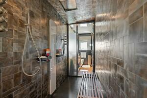 Caffeine 116ft Pershing Yacht For Sale