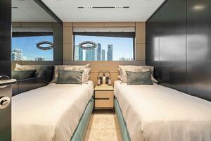 Caffeine 116ft Pershing Yacht For Sale