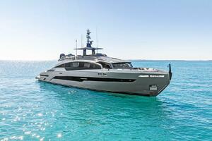Caffeine 116ft Pershing Yacht For Sale