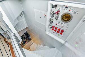 Caffeine 116ft Pershing Yacht For Sale