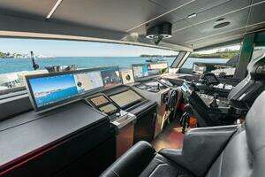 2023 Pershing GTX Motoryacht thumbnail 69