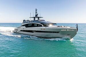 Caffeine 116ft Pershing Yacht For Sale
