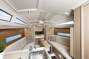 30ft Beneteau Yacht For Sale