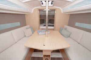 30ft Beneteau Yacht For Sale