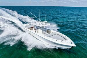 VANTAGE 41ft Bahama Yacht For Sale